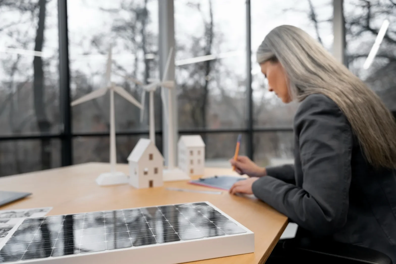 Efficiently Control Your Climate with Geothermal Technology Efficiently Control Your Climate with Geothermal Technology